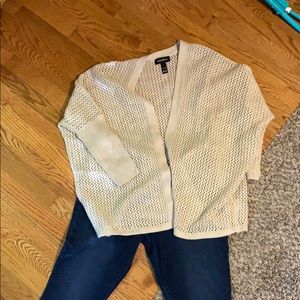 Light weight cardigan